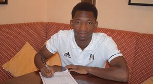Versatile Nigerian Midfielder Pens Fresh Deal With Fulham After Shining At Euros